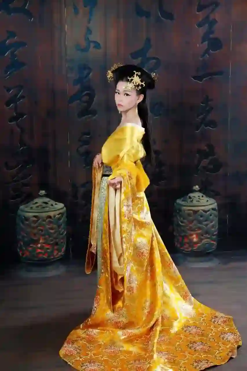 素人私访 古装写真 N2802 62P