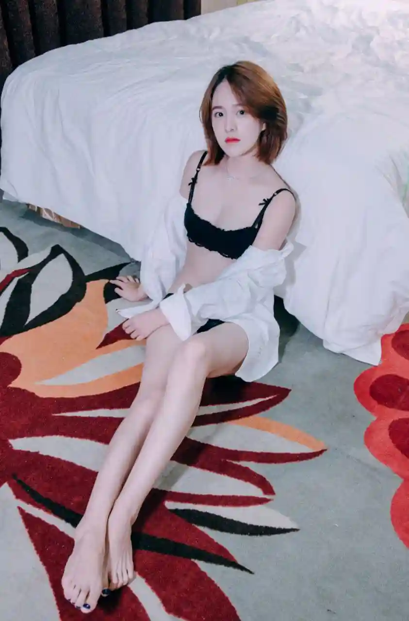 素人私房 极品国模 S4353  137P