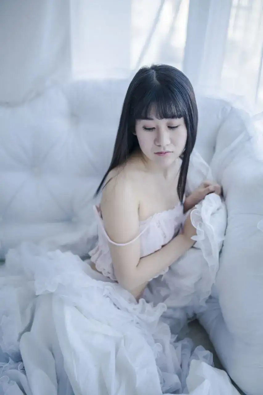 素人私访 极品国模 S5101 221P