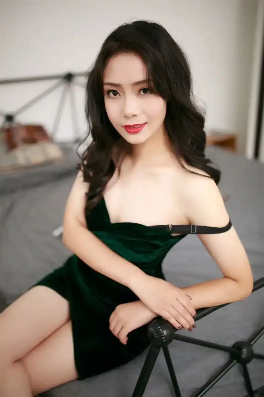 素人私房 极品国模 S4744  本套117P