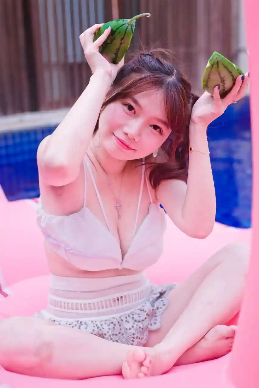 素人私房 极品国模 S4240  345P