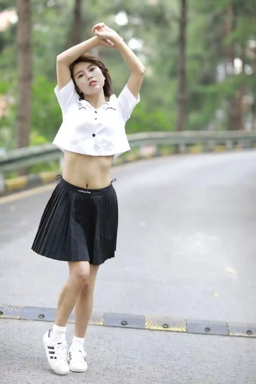 素人私房 极品国模 S4301  334P