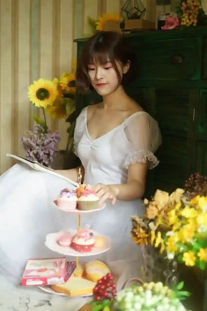 素人私房 极品国模 S4731  本套232P