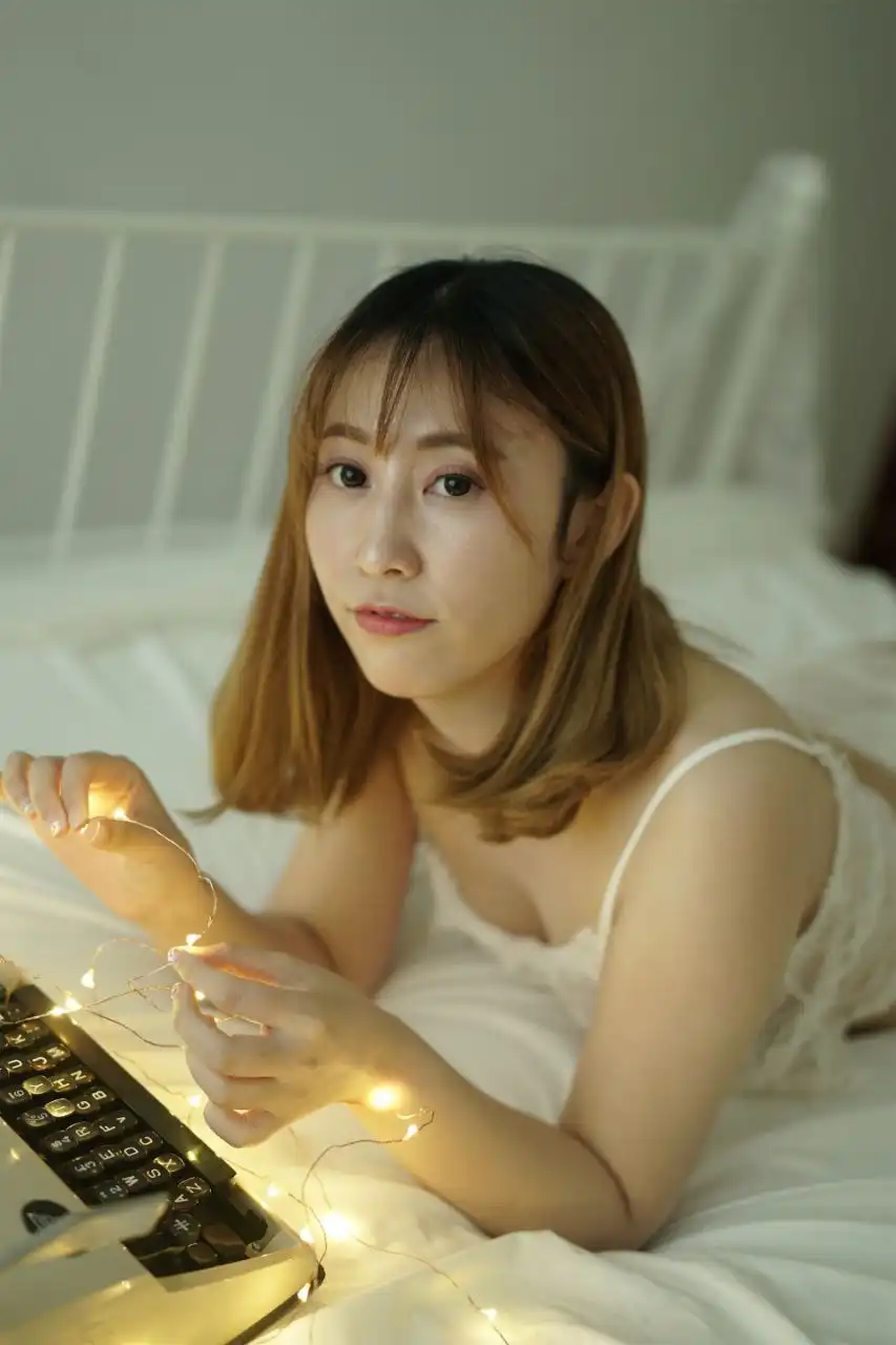 素人私房 极品国模 S4414  237P