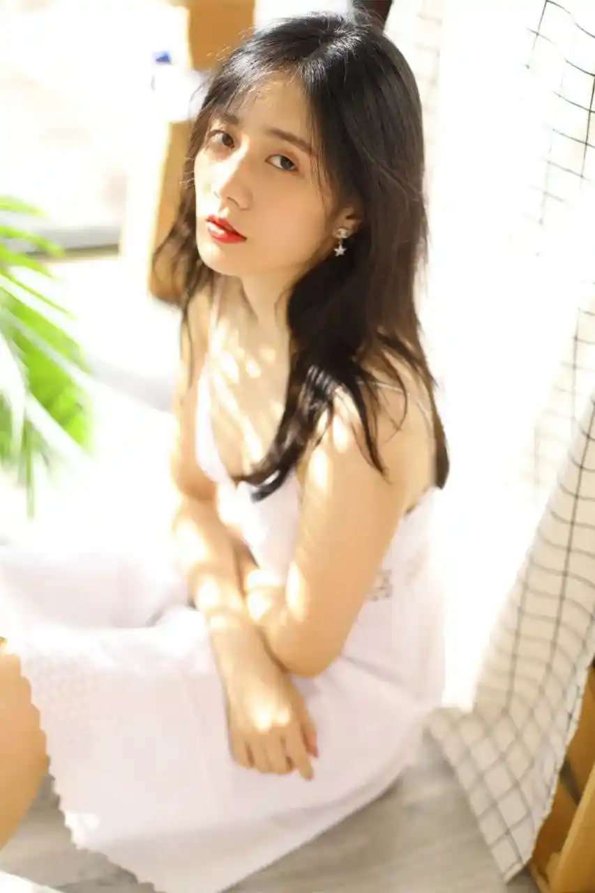 素人私房 极品国模 S4610  272P