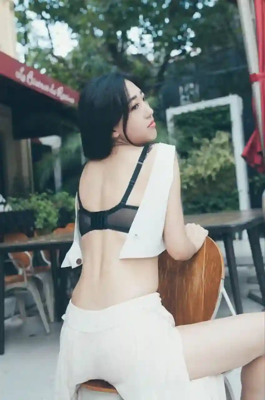 素人私房 极品国模 S4611  164P