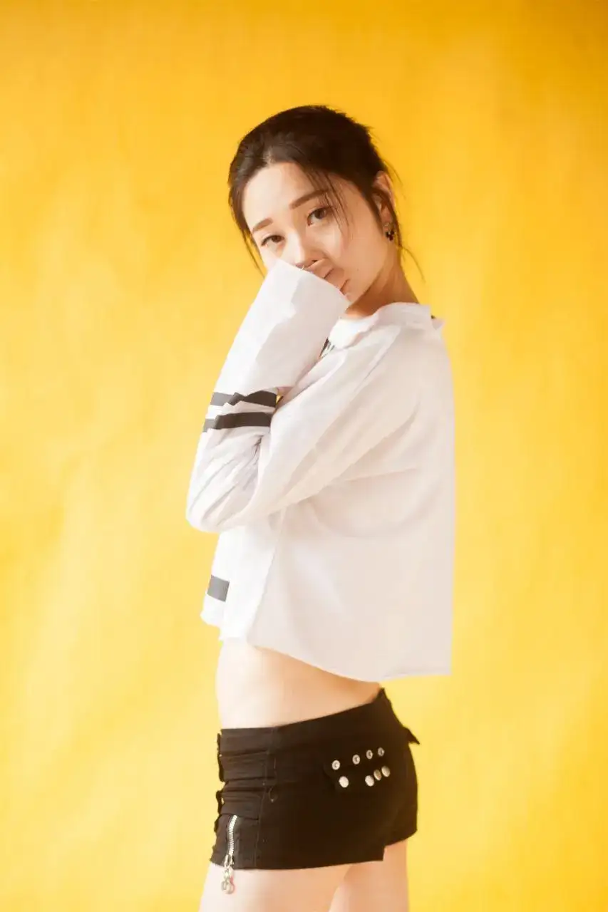 素人私房 极品国模 S4711  本套135P