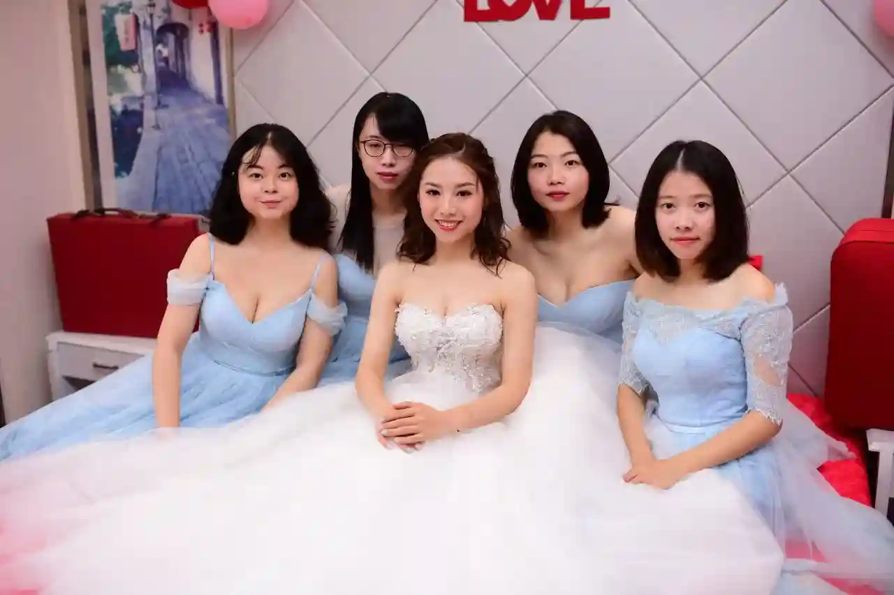 素人私访 新娘婚礼 H4040 2123P