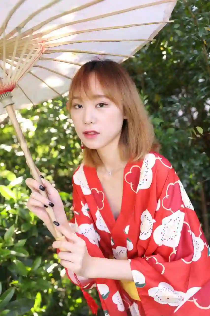 素人私房 极品国模 S4049  205P