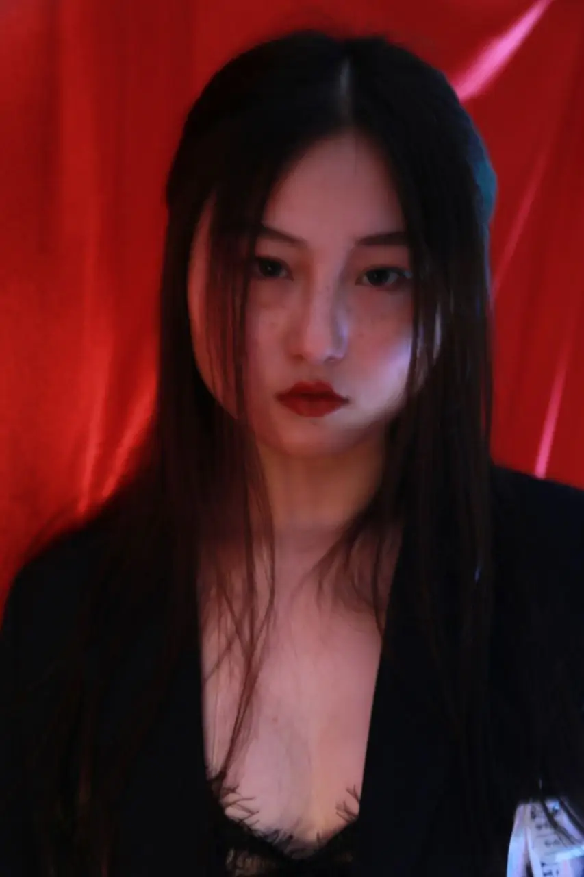 素人私访 极品国模 S5444 258P