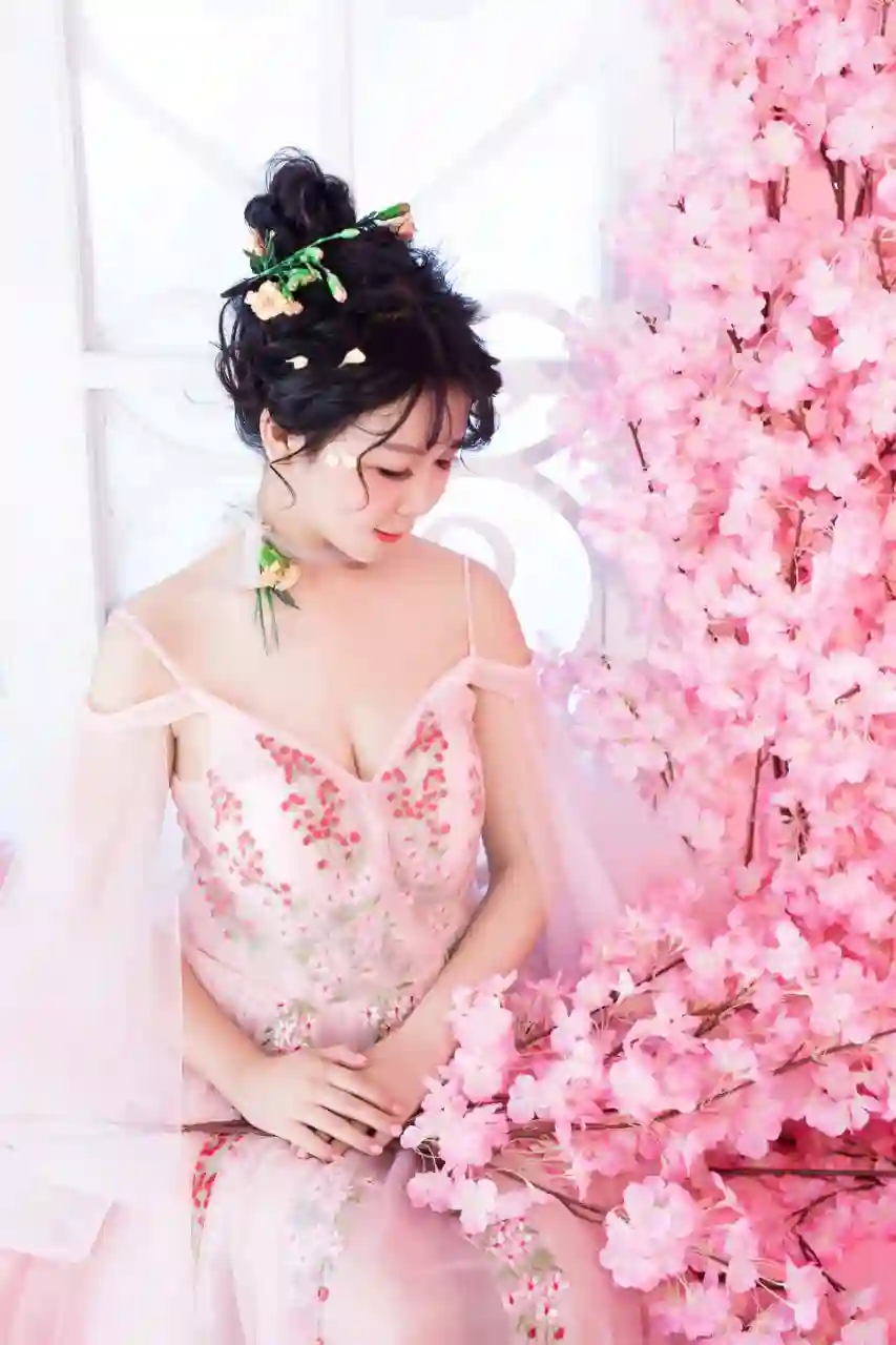 素人私房 极品国模 S4016  112P