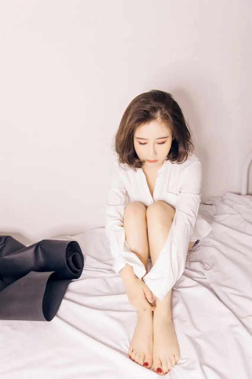 素人私房 极品国模 S4046  220P